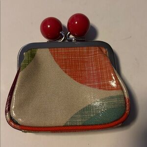 SOPHIA & MATT METAL FRAME COIN PURSE WITH OVERSIZED RED BOBBLE KISS LOCK